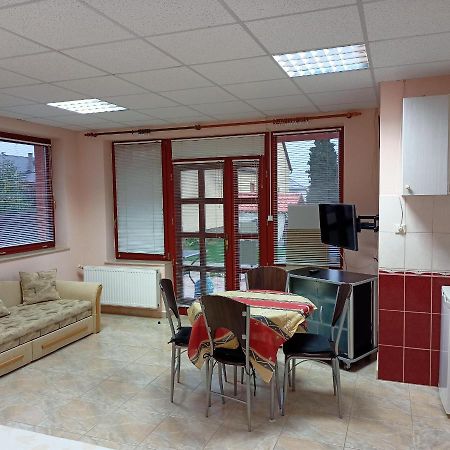 Livia Apartman Buk Exterior photo