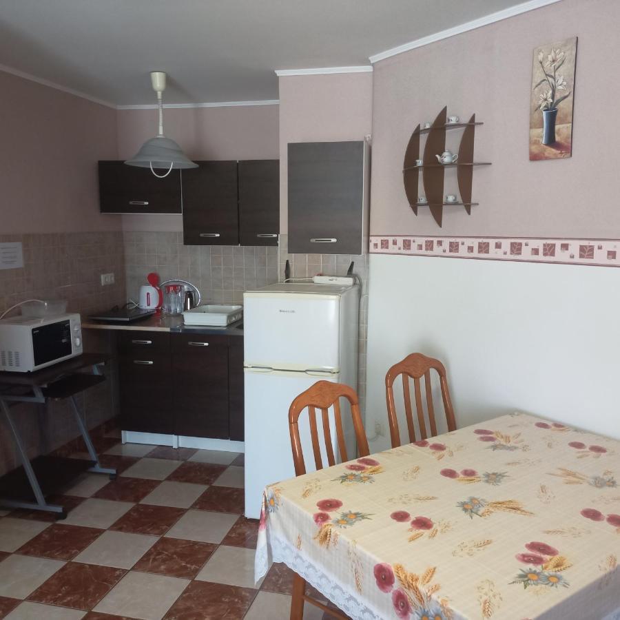 Livia Apartman Buk Exterior photo